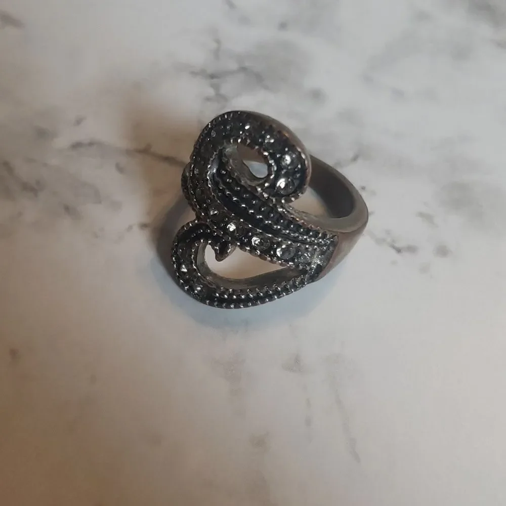 Baroque Rhinestones Swirls Ring Size 7.5 US | Silver Tone Metal